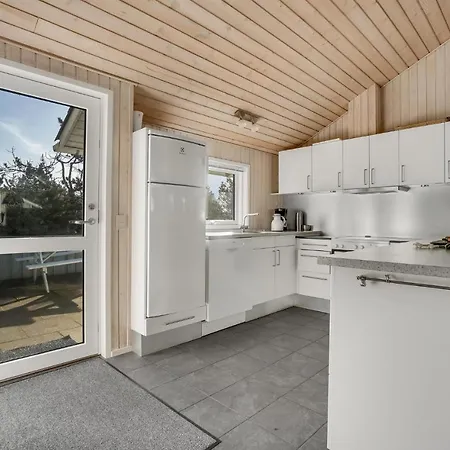 Strandhus I Med Sauna * Fjerritslev