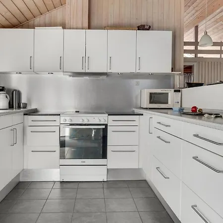 4 Bedroom Gorgeous In Fjerritslev Casa vacanze