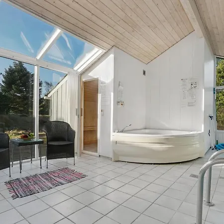 Strandhus I Med Sauna Feriehus Fjerritslev