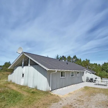 4 Bedroom Gorgeous In Fjerritslev Casa vacanze *